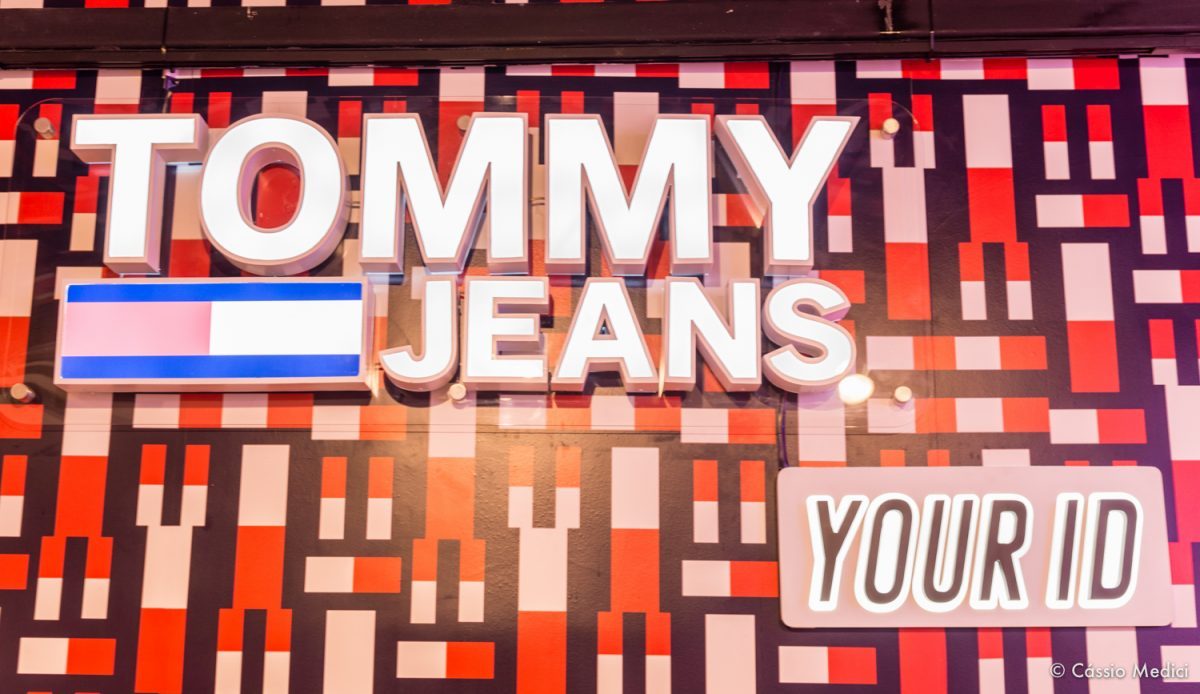 tommy jeans no brasil lancamento 01 1200x694 - O que rolou na festa de lançamento da Tommy Jeans