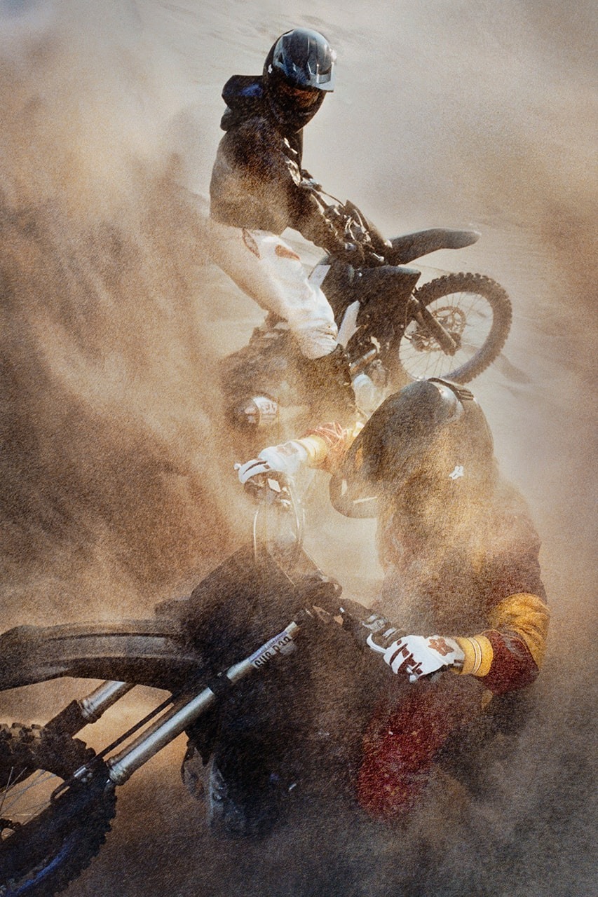 streetwerabr brasil kiko kostadinov fox lab racing motorcross fw25 collab info 1 - Poeira, velocidade e estilo - Nova colab entre Kiko Kostadinov e Fox Lab